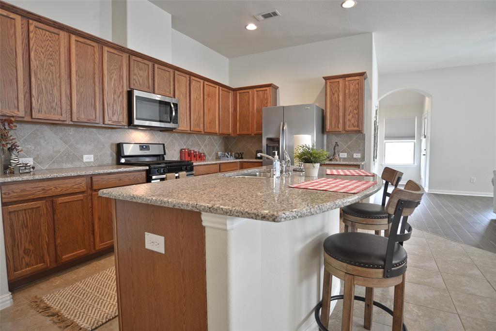 12421 Berberry Drive, Texas City, Texas image 6