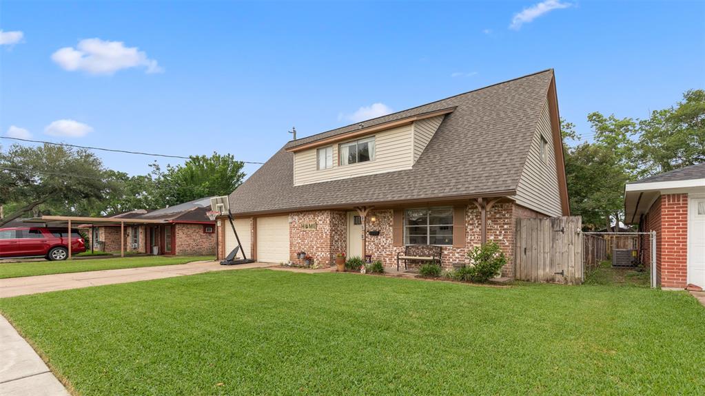 702 Amherst Lane
