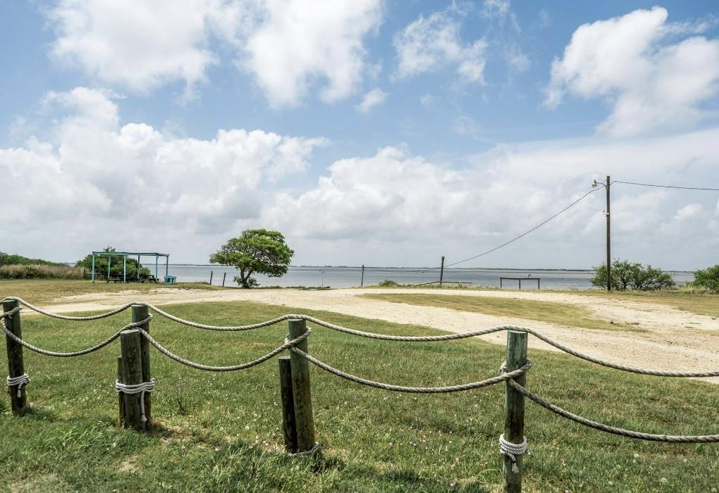 380 Clam Drive, Palacios, Texas image 7