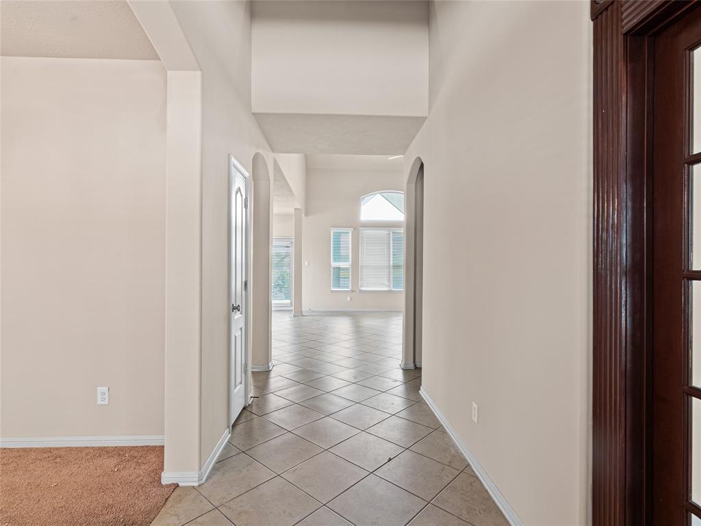 2513 Crestmoon Court, Houston, Texas image 13
