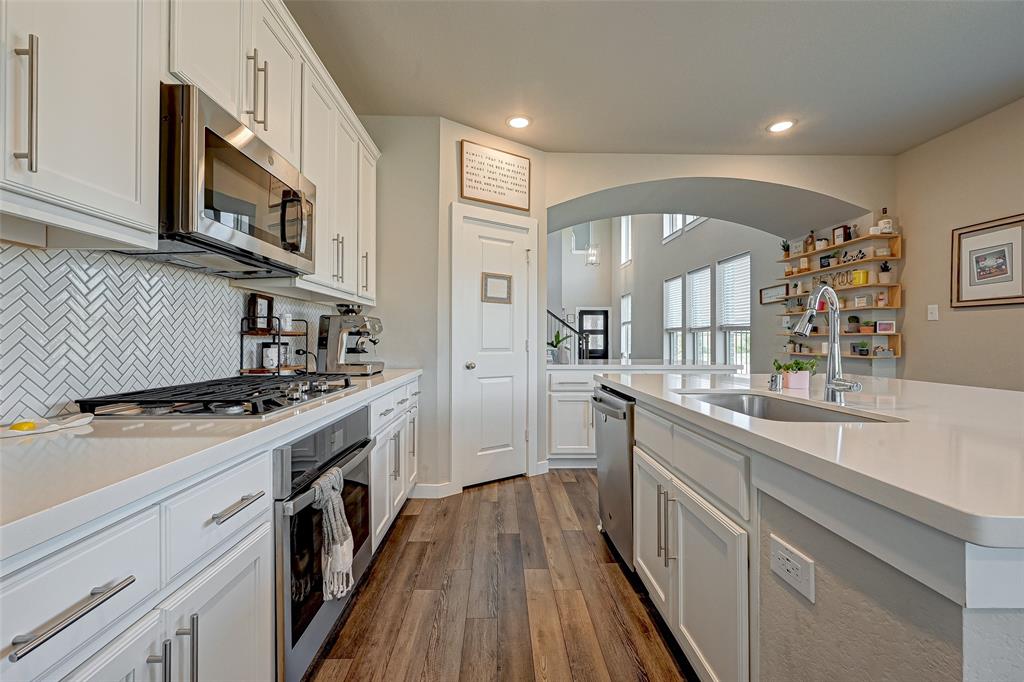 27017 Strake Lane, Magnolia, Texas image 13