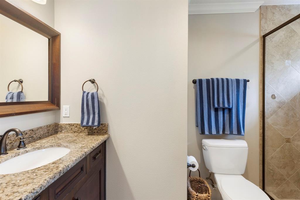 27 Wood Cove Drive, The Woodlands, Texas image 30