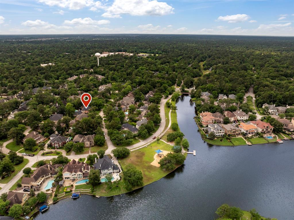 27 Wood Cove Drive, The Woodlands, Texas image 39