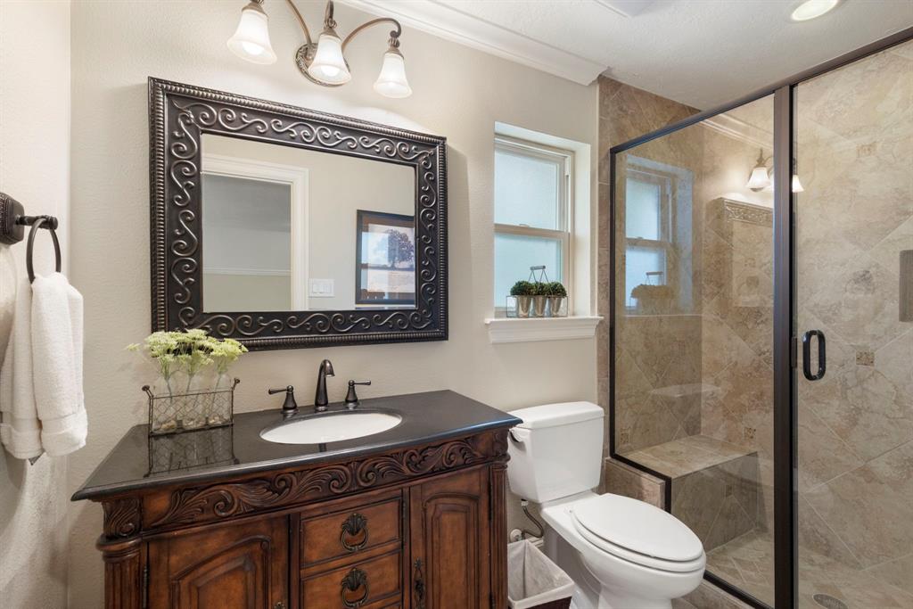 27 Wood Cove Drive, The Woodlands, Texas image 25