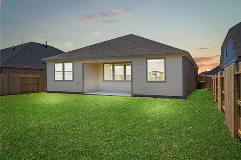 Single Family Residence in Hockley TX 17210 Coppice Oak Drive 14.jpg