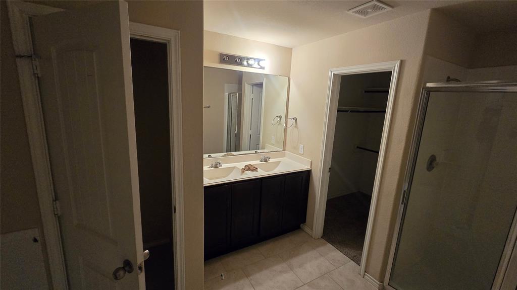 1830 Bravos Manor Lane, Fresno, Texas image 15