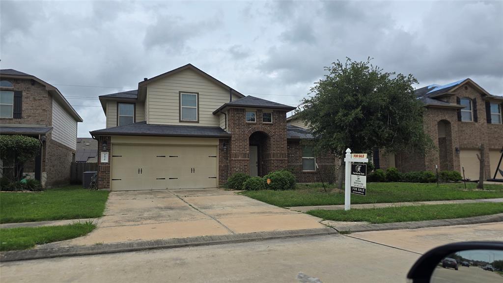 1830 Bravos Manor Lane, Fresno, Texas image 1