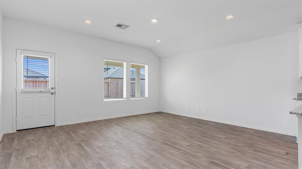 1402 Windom Court Way, Fresno, Texas image 20