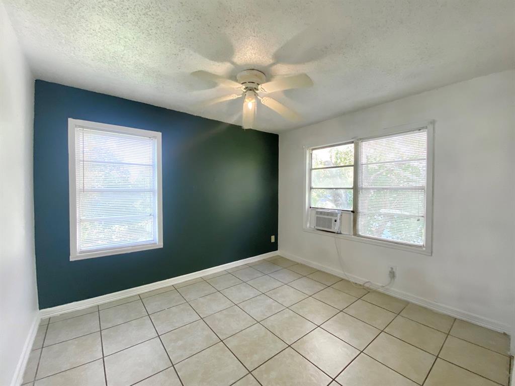 1138 4th Avenue, Texas City, Texas image 8