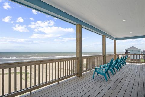 A home in Crystal Beach