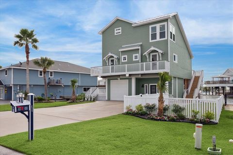 A home in Tiki Island