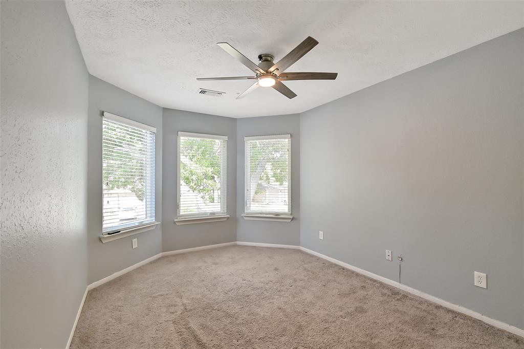 2909 Tower Bridge Court, Pearland, Texas image 13