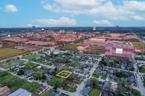Photo of 3229 Elgin Street, Houston, TX 77004 (MLS # 10491378)