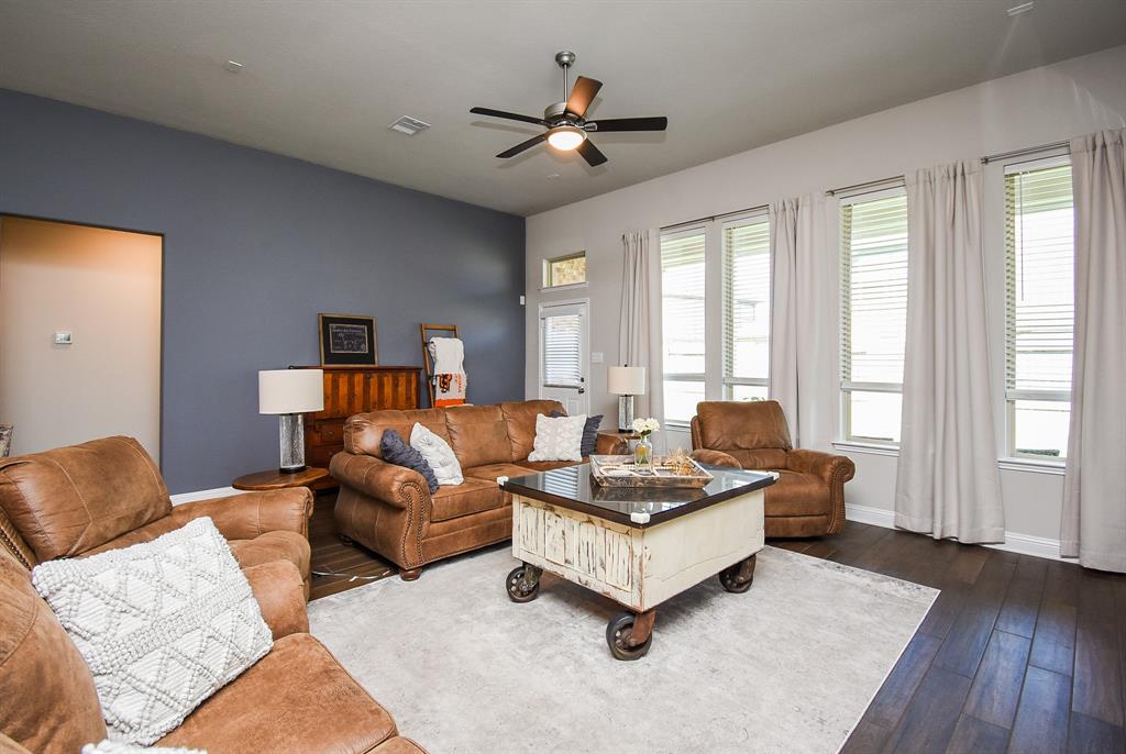 18273 Evanhale Bend Drive, Cypress, Texas image 7