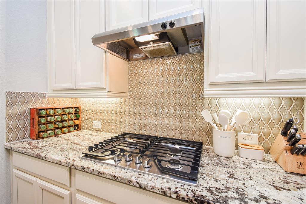 18273 Evanhale Bend Drive, Cypress, Texas image 14