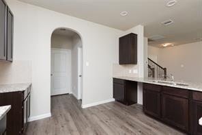 5426 James Michael Drive, Rosharon, Texas image 9