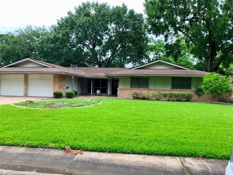 1610 Richvale Lane Houston TX 77062