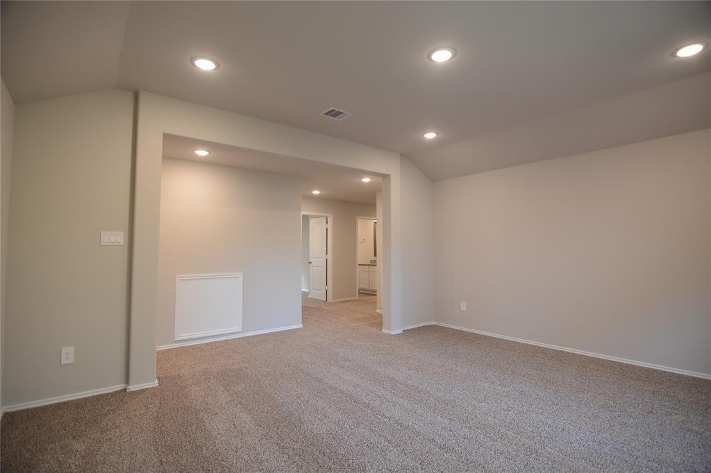 1109 Yellowstone River Rd