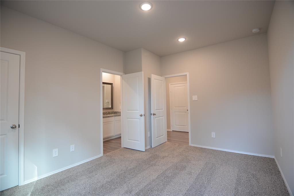 1109 Yellowstone River Rd