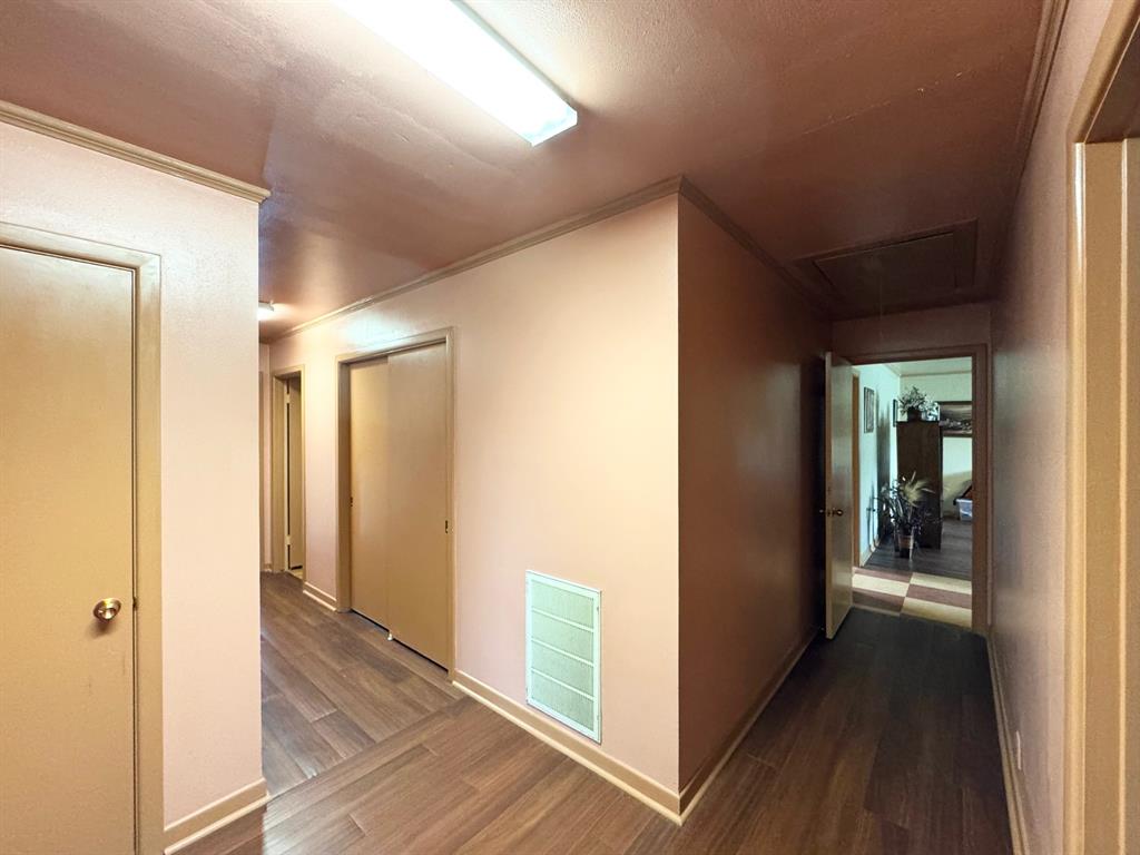 1207 E Redbud Ave, Crockett, Texas image 16