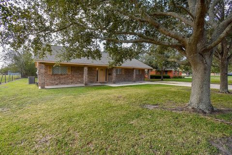 A home in El Campo