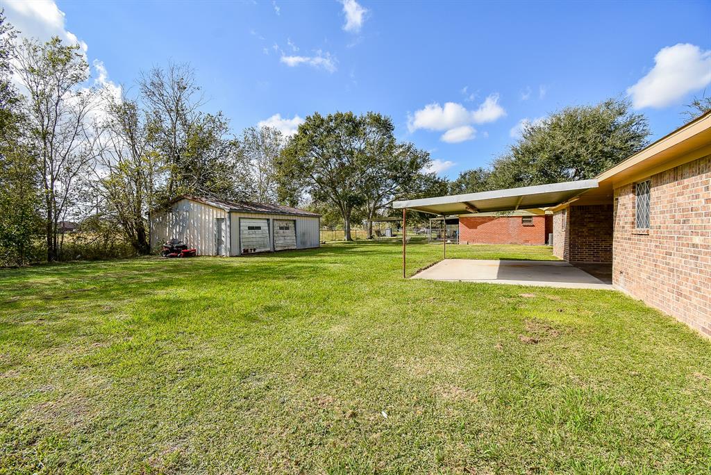 912 Spruce Avenue, El Campo, Texas image 31