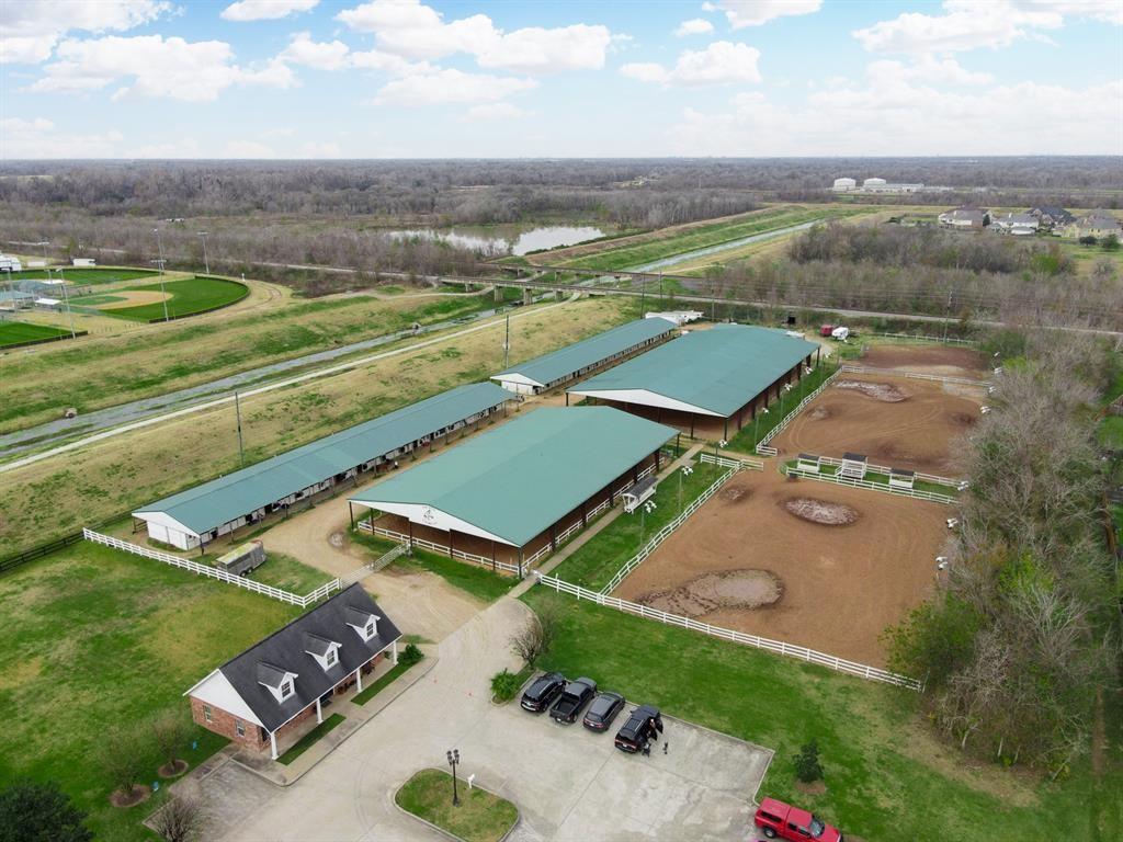 10210 Water Harbor Drive, Missouri City, Texas image 48