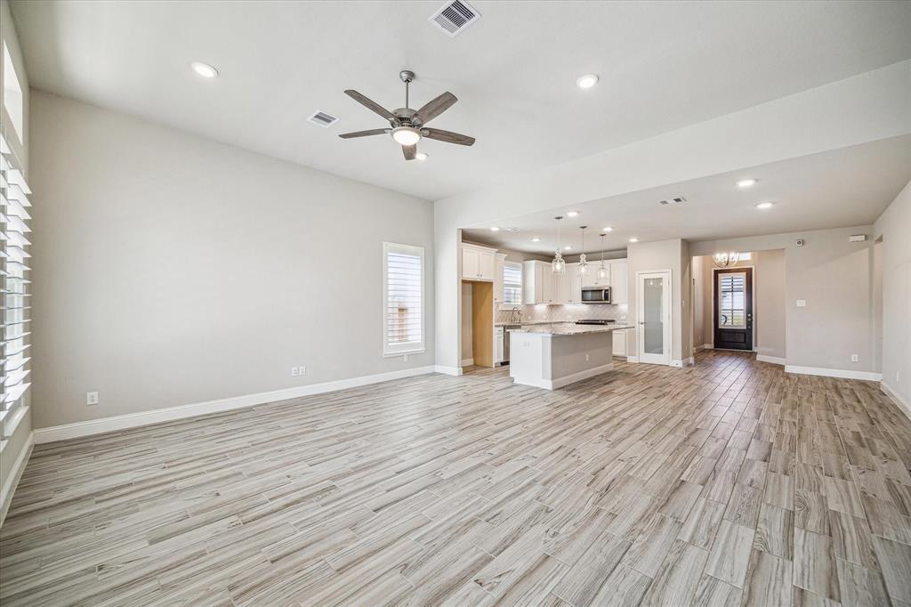 10210 Water Harbor Drive, Missouri City, Texas image 16