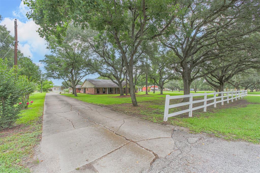 17115 County Road 831
