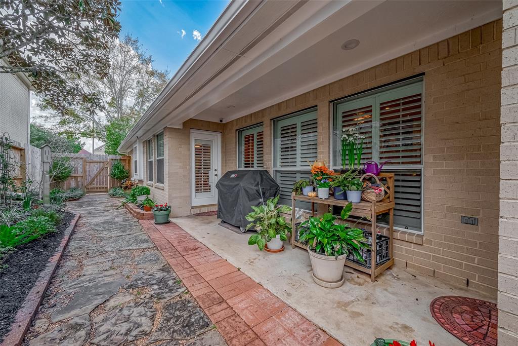 306 Lago Vista Street, Kemah, Texas image 43
