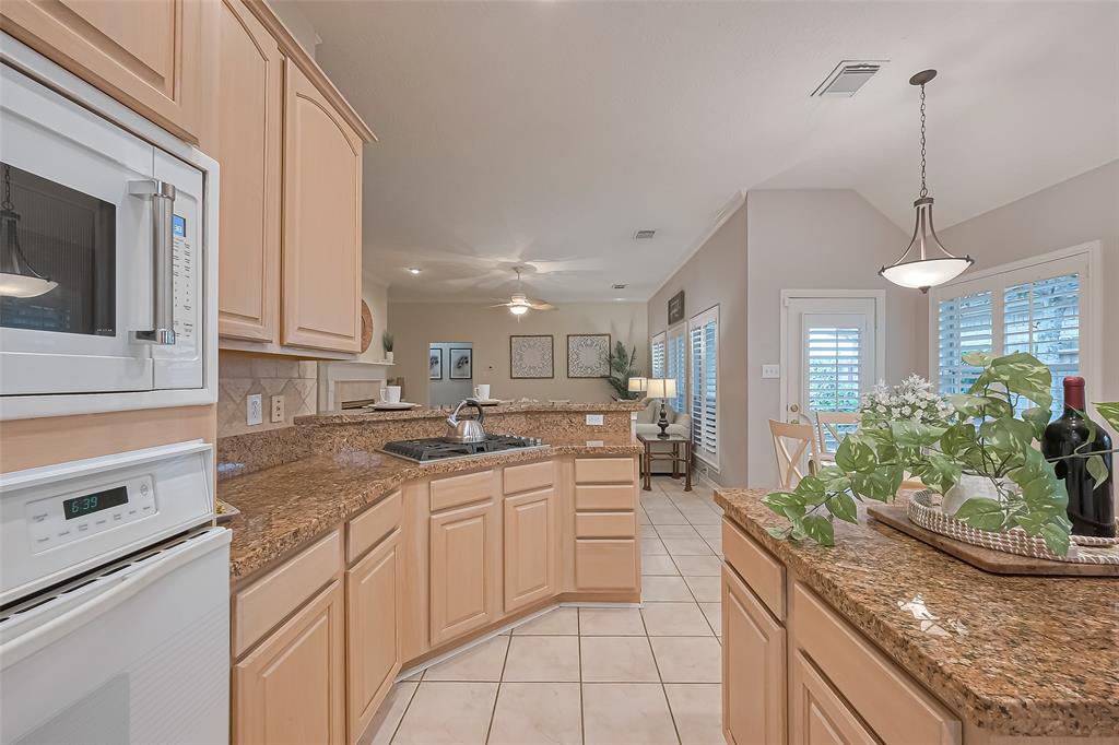 306 Lago Vista Street, Kemah, Texas image 19