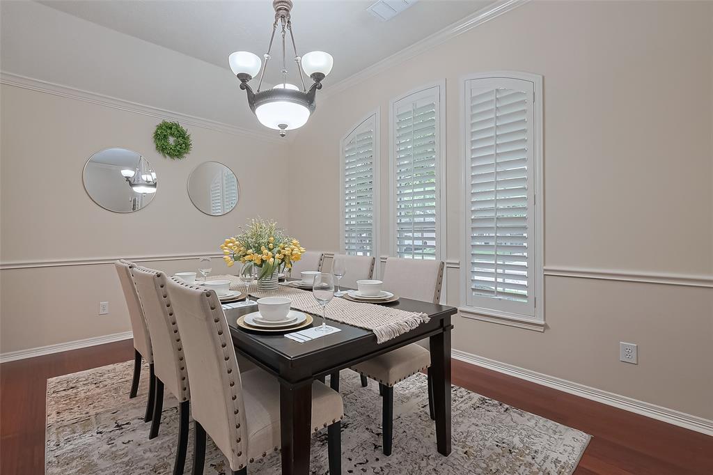 306 Lago Vista Street, Kemah, Texas image 7