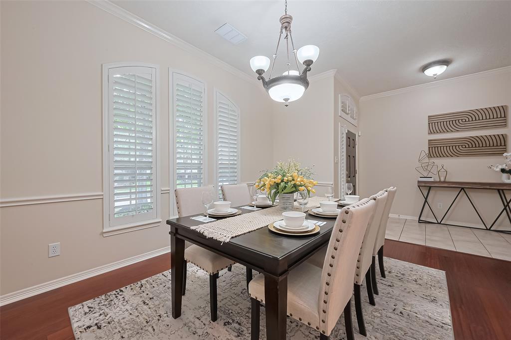 306 Lago Vista Street, Kemah, Texas image 8