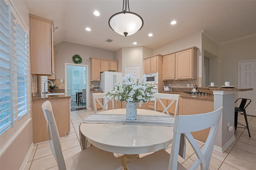 306 Lago Vista Street, Kemah, Texas image 15