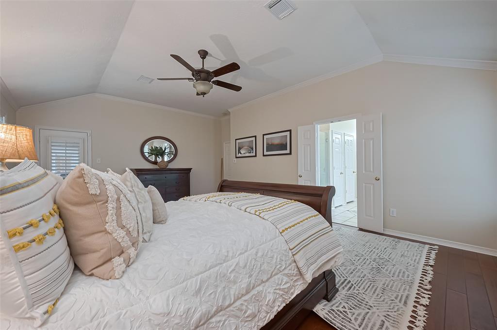 306 Lago Vista Street, Kemah, Texas image 24