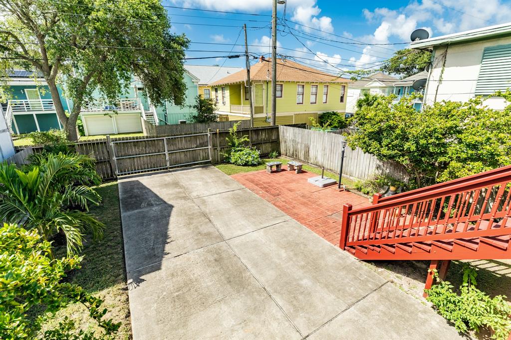 3223 Bernardo De Galvez Avenue, Galveston, Texas image 11