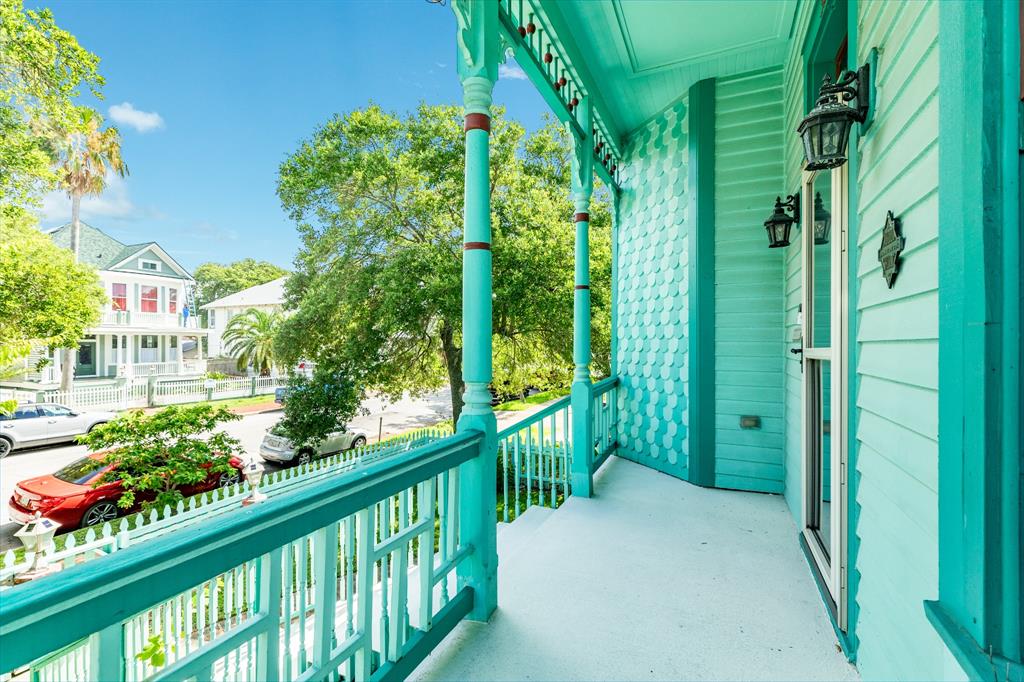 3223 Bernardo De Galvez Avenue, Galveston, Texas image 6