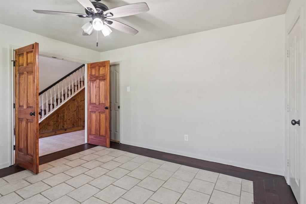 3405 Stonecrest Court, Pearland, Texas image 8