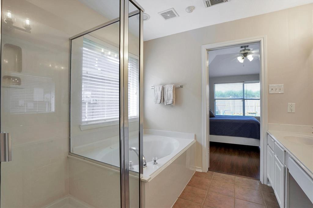 2702 Argos Drive, Missouri City, Texas image 22
