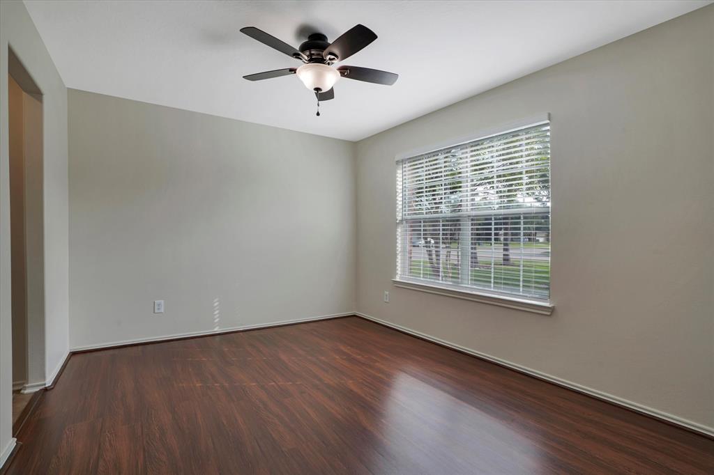 2702 Argos Drive, Missouri City, Texas image 6