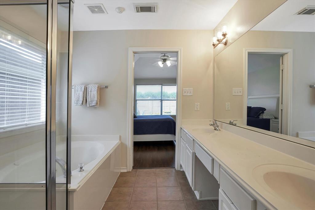 2702 Argos Drive, Missouri City, Texas image 24