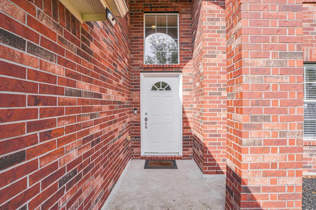 2702 Argos Drive, Missouri City, Texas image 4