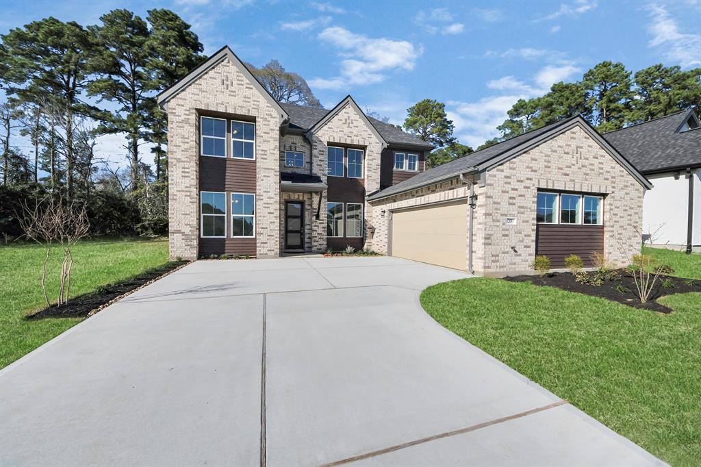 205 Wyndemere Drive