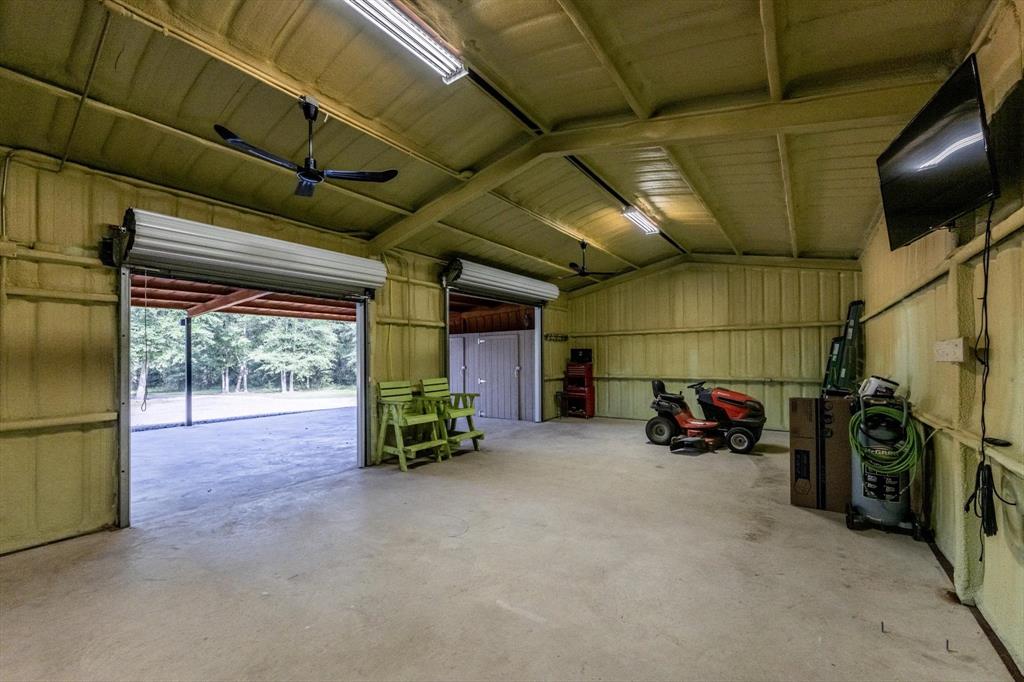 78 Piney Point Road, Huntsville, Texas image 32