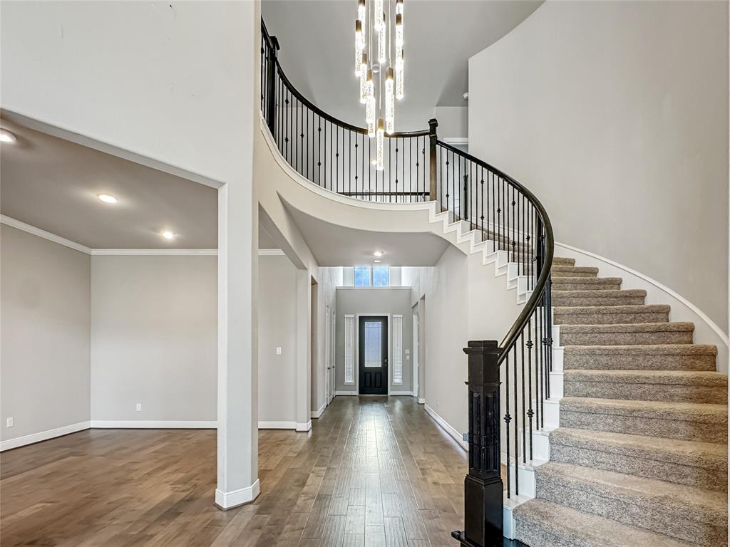 5011 Bent Tree Drive