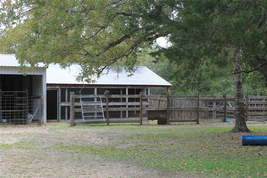 4110 Fm 609, Flatonia, Texas image 15