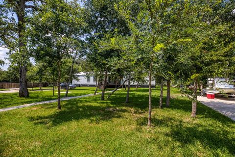 Vacant Land For Sale - 102 Hilltop Court<br/> Somerville, TX 77879