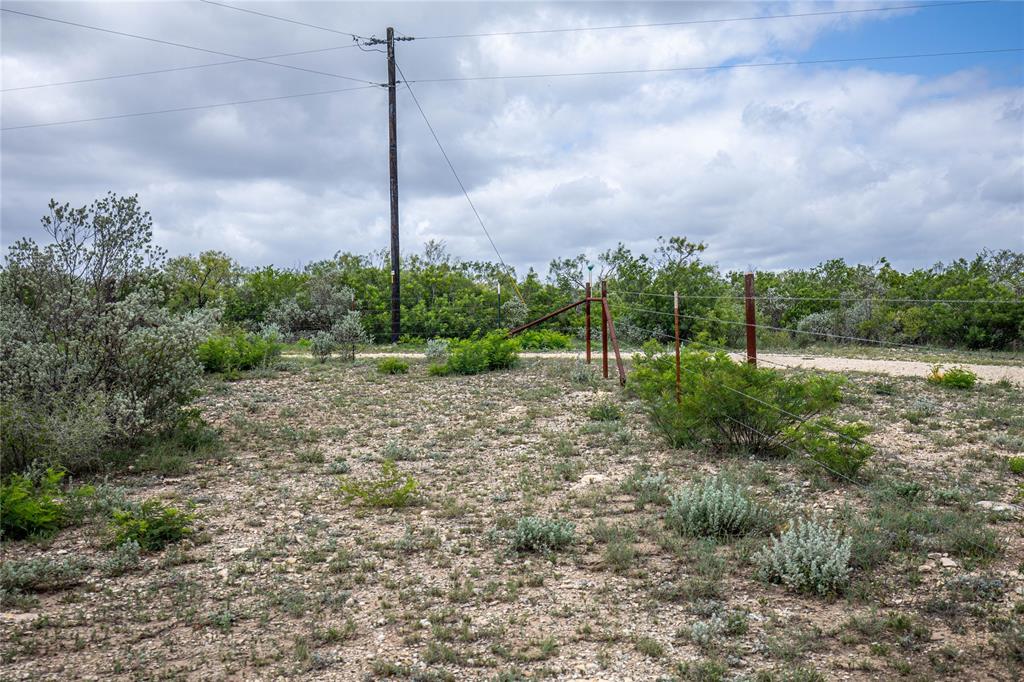 7 North Lane, Uvalde, Texas image 41