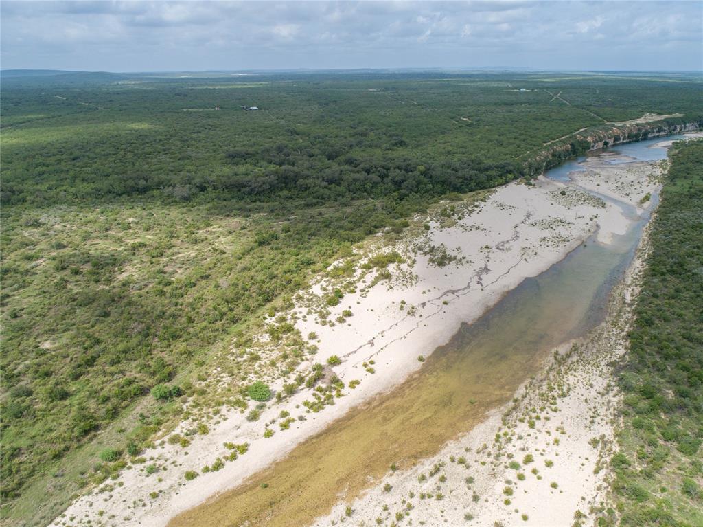 7 North Lane, Uvalde, Texas image 9