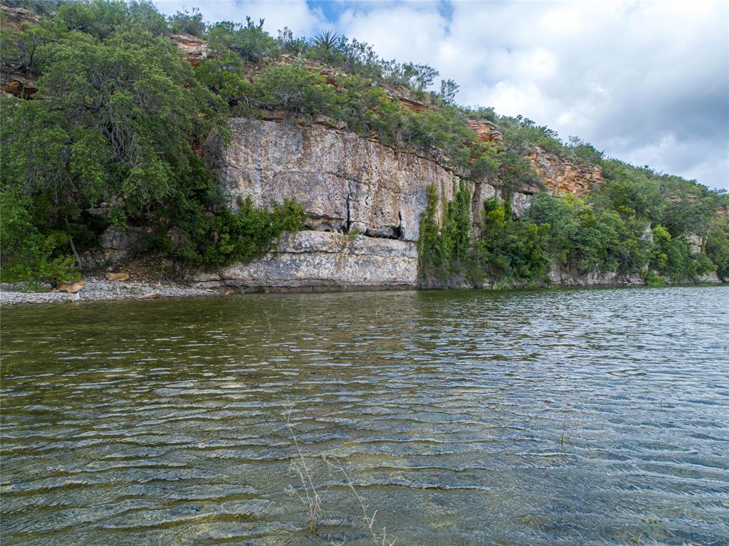 7 North Lane, Uvalde, Texas image 1